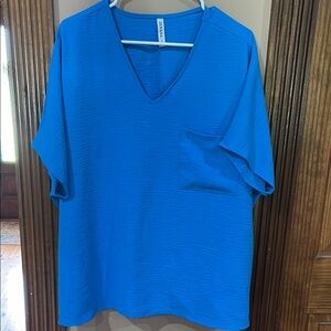 Zenana Outfitters Relaxed Blue Short Sleeve Tee